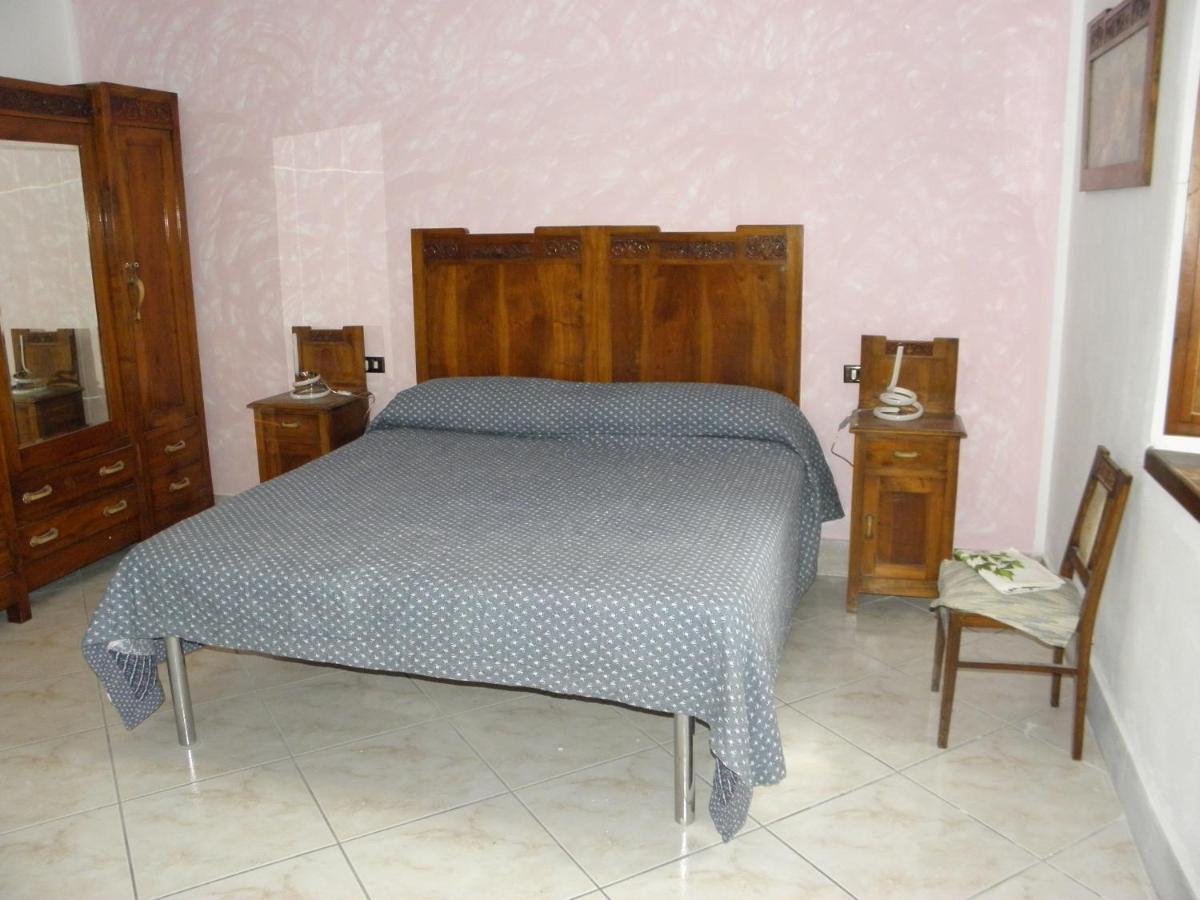 Da Marino - Bed & Breakfast Alojamento de Acomodação e Pequeno-almoço Sant'Omobono Terme